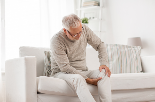 Knee pain treatment with chinese herbal medicine in Vancouver